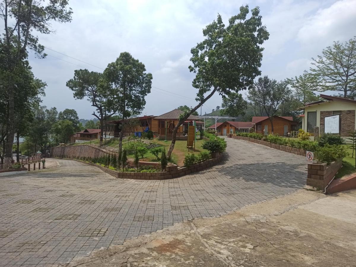 Ri Shat Sngi Orchid Resort By World Choice Shillong Exterior foto